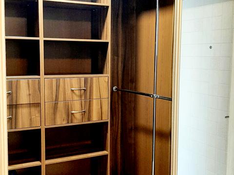 квартира по адресу Олены Пчилки ул., 8