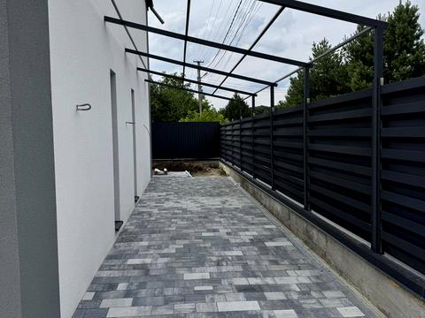 дом по адресу Степана Бандеры ул.