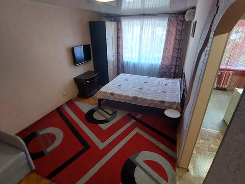 квартира за адресою Георгія Ґонґадзе вул. (Паризької Комуни), 7