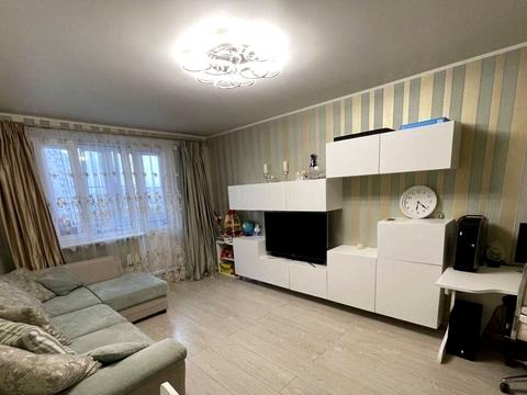 квартира за адресою житловий масив Тополя-1 вул., 8