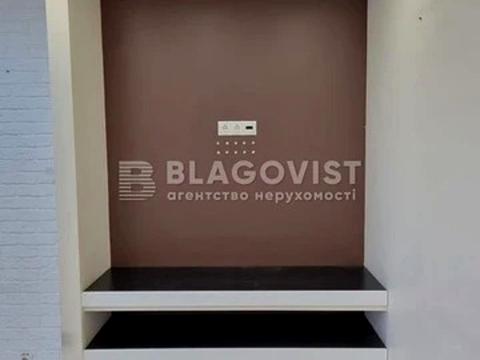 комерційна за адресою Миколи Міхновського бульв. (Дружби Народів), 32