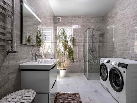 дом по адресу Київська