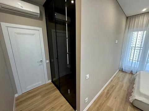 квартира по адресу Краснова ул., 4