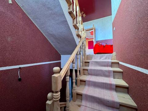 будинок за адресою Центральна