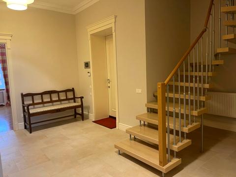 комерційна за адресою Івана Козловського пров., 4