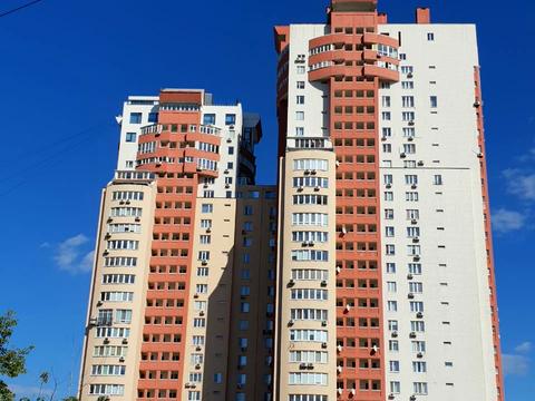 квартира по адресу Павла Тычины просп., 18-Б