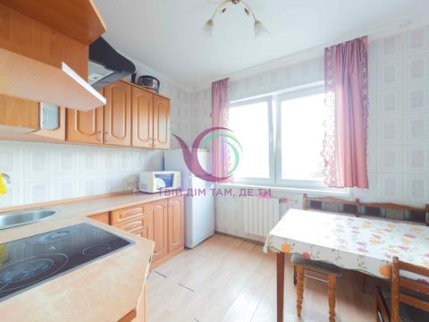 квартира за адресою Академіка Заболотного вул., 4