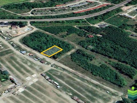 ділянка за адресою 