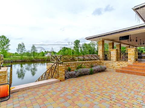 будинок за адресою Центральна вул.