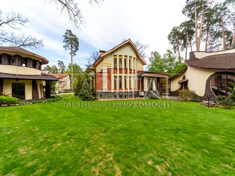будинок за адресою Курортна вул., 9