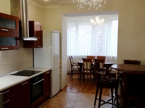 квартира по адресу Владимира Ивасюка просп. (Героїв Сталінграду), 10-А