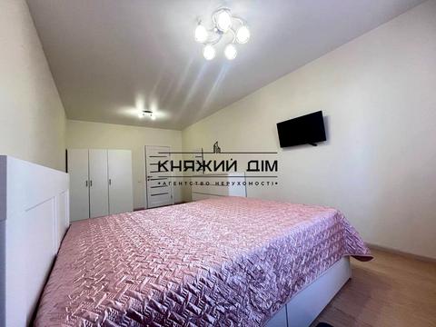 квартира за адресою Деміївська пл. (Московська), 18