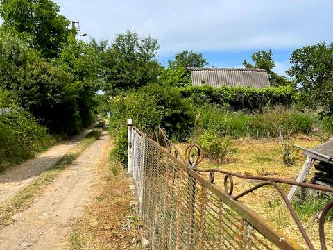 ділянка за адресою Євгена Коновальця вул.
