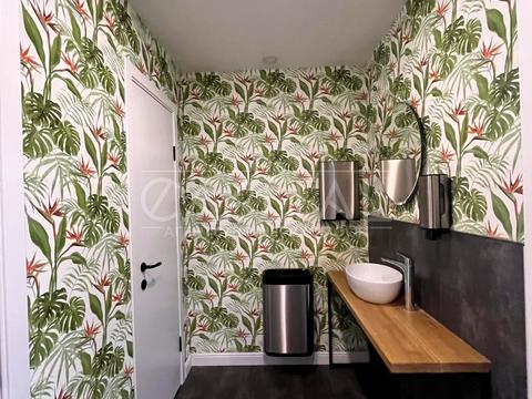 коммерческая по адресу Степана Бандеры просп. (Московський), 9