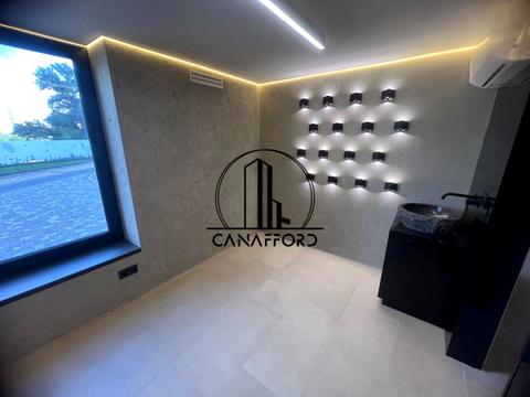 комерційна за адресою Зарічна вул., 1-Г