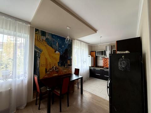 квартира за адресою Амосова пров., 10