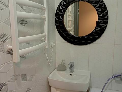 квартира по адресу Печерский спуск, 10