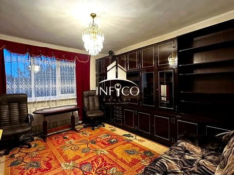 будинок за адресою Добровольчих Батальйонів вул. (Червоноармійська), 29