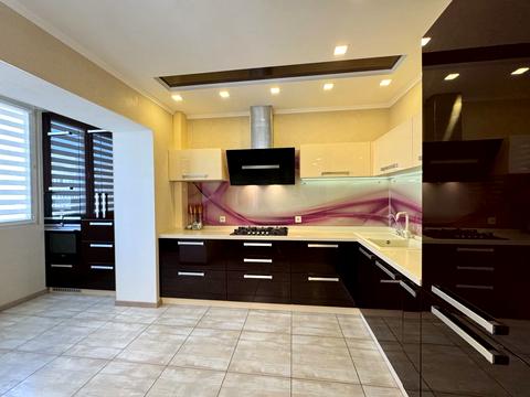 квартира за адресою 12-та Поздовжня вул., 16