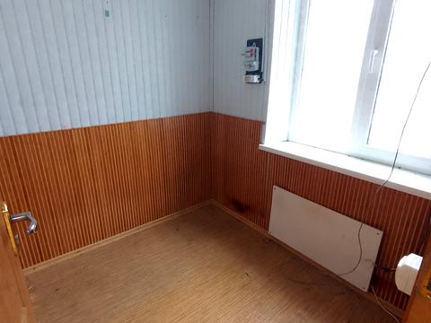 комерційна за адресою Державності вул., 30