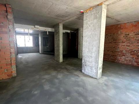 коммерческая по адресу Бережанская ул., 18