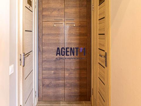 комерційна за адресою Львівська вул., 1-А