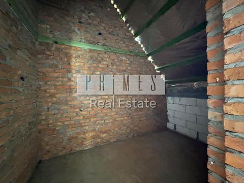 будинок за адресою Лугова