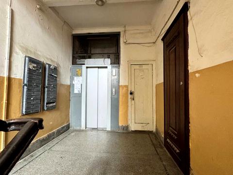 квартира за адресою Академіка Володимира Гнатюка вул. (), 3