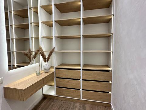 будинок за адресою Віта Поштова