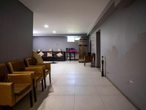 дом по адресу с. Петропавловская борщаговка, Прорізна, 38