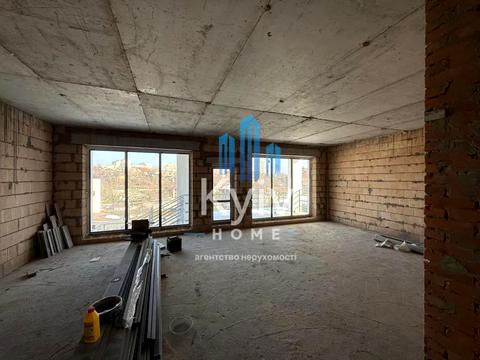 дом по адресу Листопадная ул.