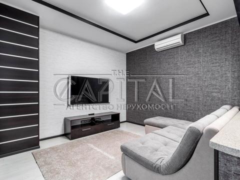 квартира за адресою Андрія Верхогляда вул. (Михайла Драгомирова), 14