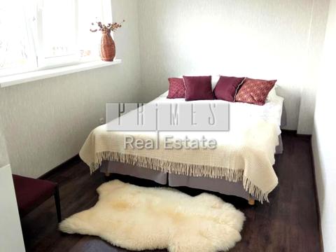 будинок за адресою Русанівські сади вул., 1