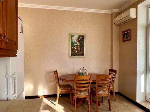 квартира по адресу Леси Украинки бульв., 7-Б