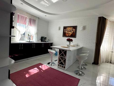 будинок за адресою с. Біла Криниця, Центральна