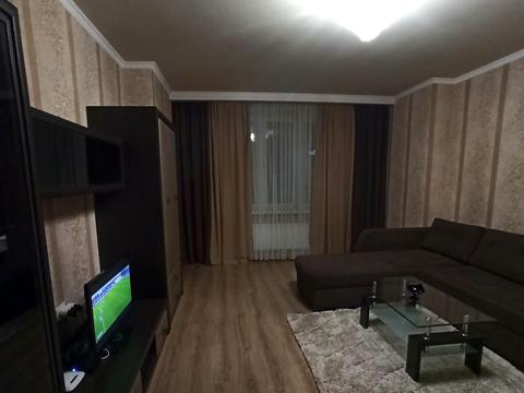 квартира за адресою Київ, Гетьмана Кирила Розумовського вул. (Миколи Краснова), 19