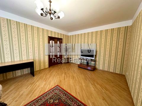 квартира по адресу Верховинца Василия ул., 10
