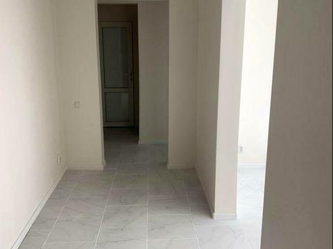 коммерческая по адресу Українських Героїв, 1