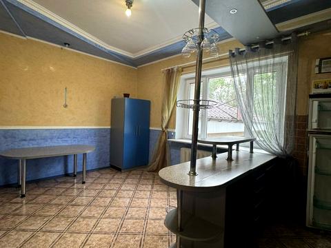 будинок за адресою Петропавлівська вул., 111/1