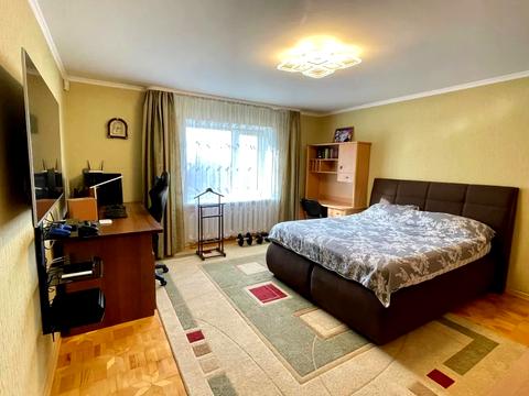 будинок за адресою Володимира Моссаковського вул. (Клари Цеткін), 30-А