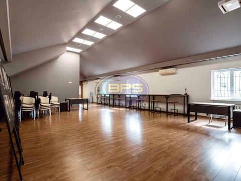 комерційна за адресою Вадима Корженка вул. (Осипова), 41