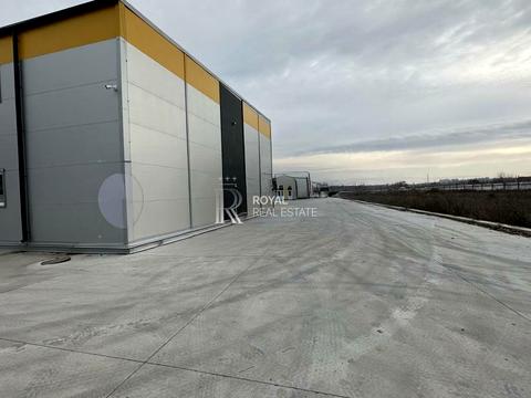 комерційна за адресою Кленова, 1