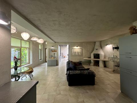 будинок за адресою Богатирська вул., 30а