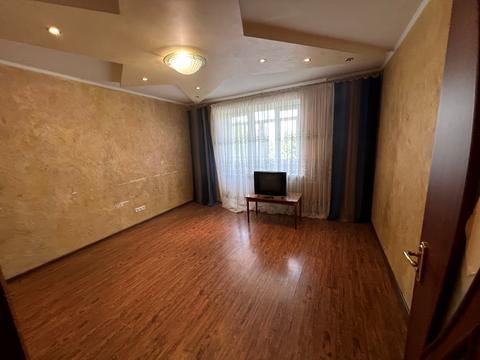 квартира за адресою Максима Залізняка вул., 20