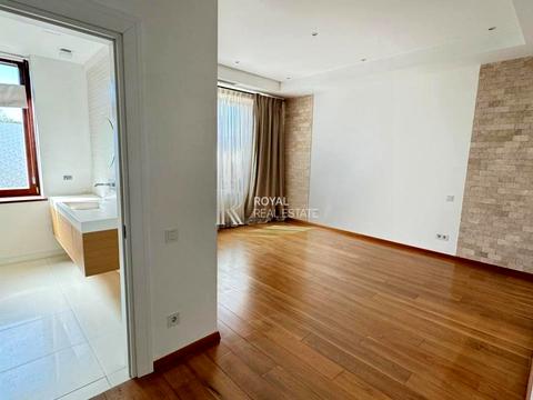 будинок за адресою молодіжна