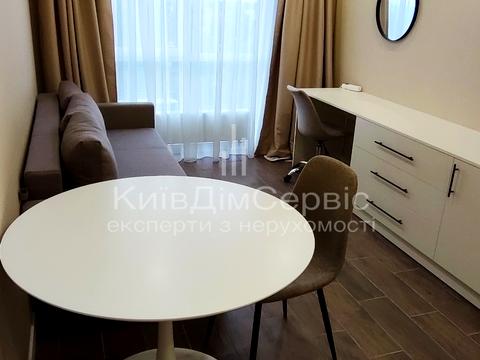 квартира за адресою Київ, Олега Мудрака вул. (Генерала Наумова), 1-Б