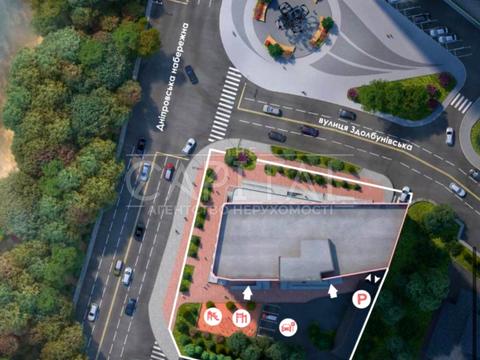 комерційна за адресою Дніпровська набережна вул., 17В