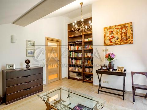 будинок за адресою Польова