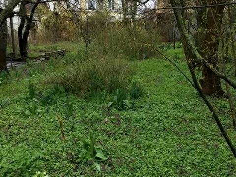 участок по адресу 105 Садова