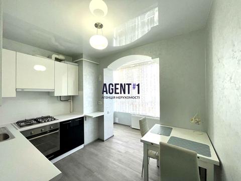 квартира за адресою Волинська вул., 8